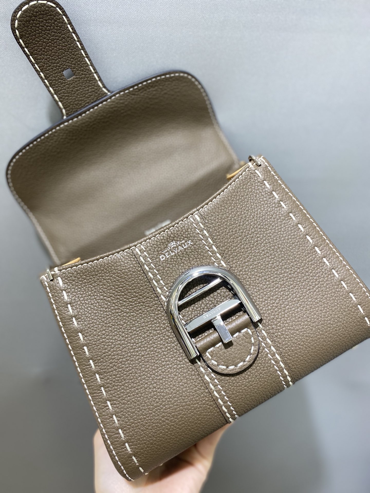 델보 브리앙 박스백 미니